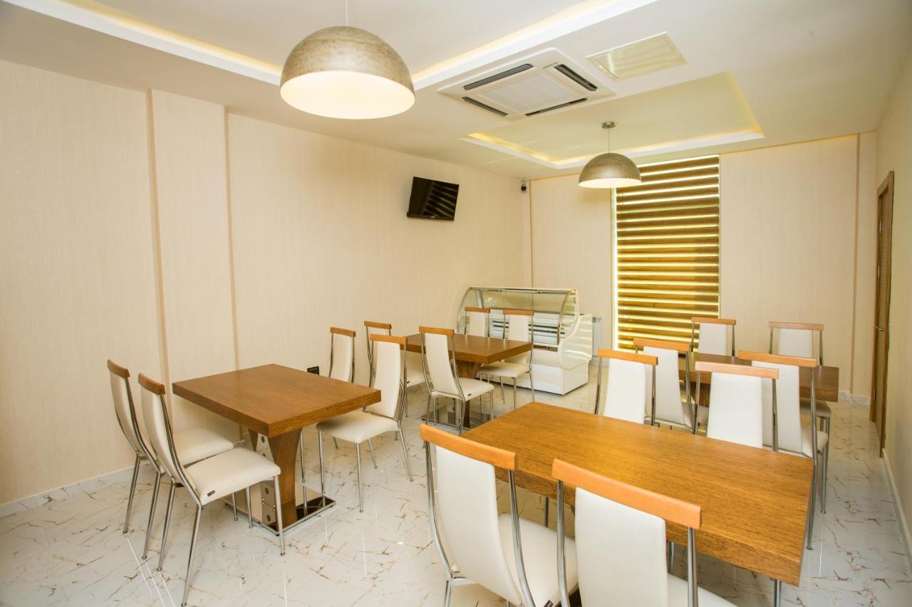 Azpetrol Hotel كوسار المظهر الخارجي الصورة