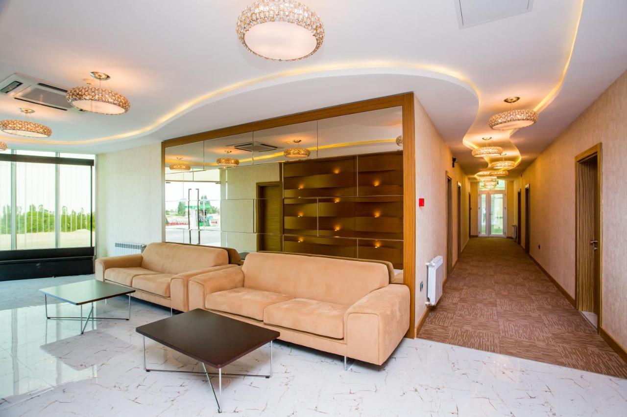 Azpetrol Hotel كوسار المظهر الخارجي الصورة