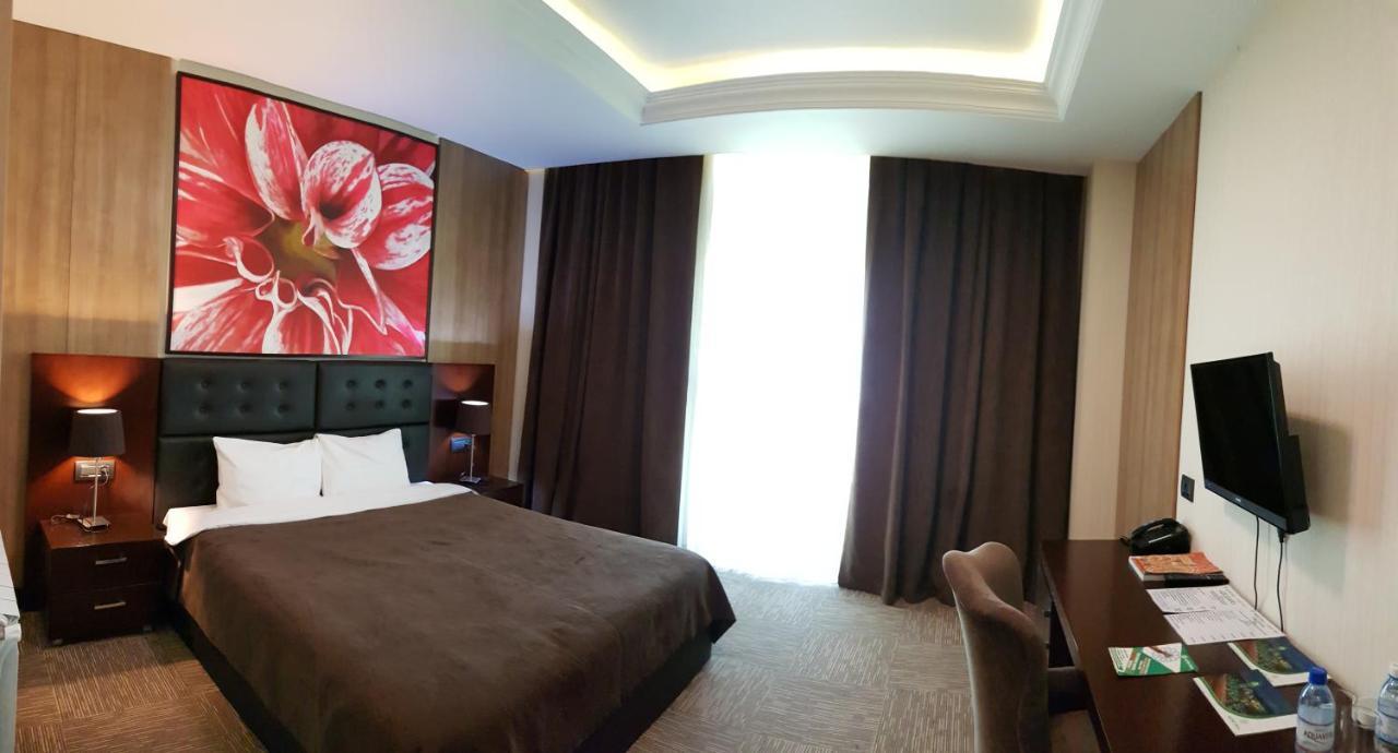 Azpetrol Hotel كوسار المظهر الخارجي الصورة